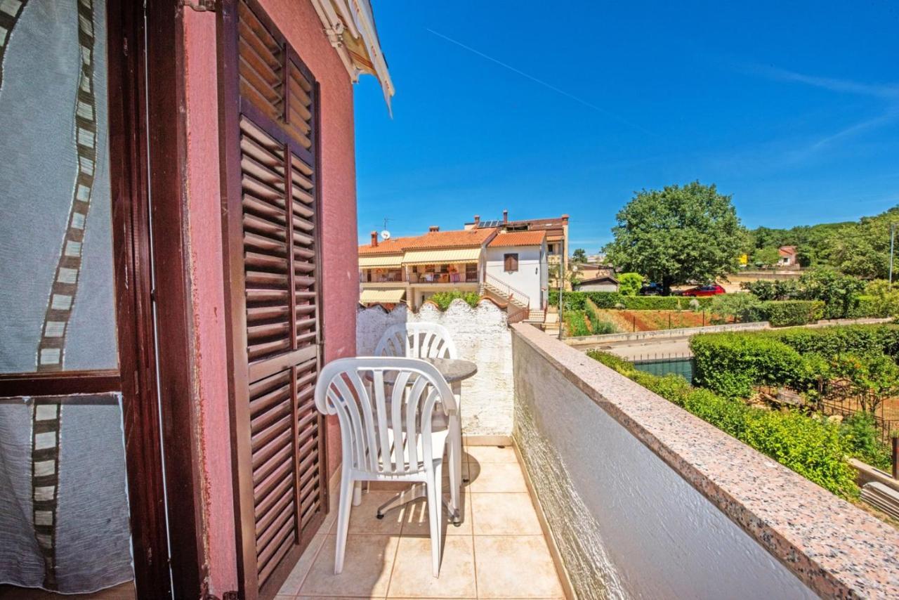 Two Bed Rooms Fortuna Near The Beach Porec Bagian luar foto