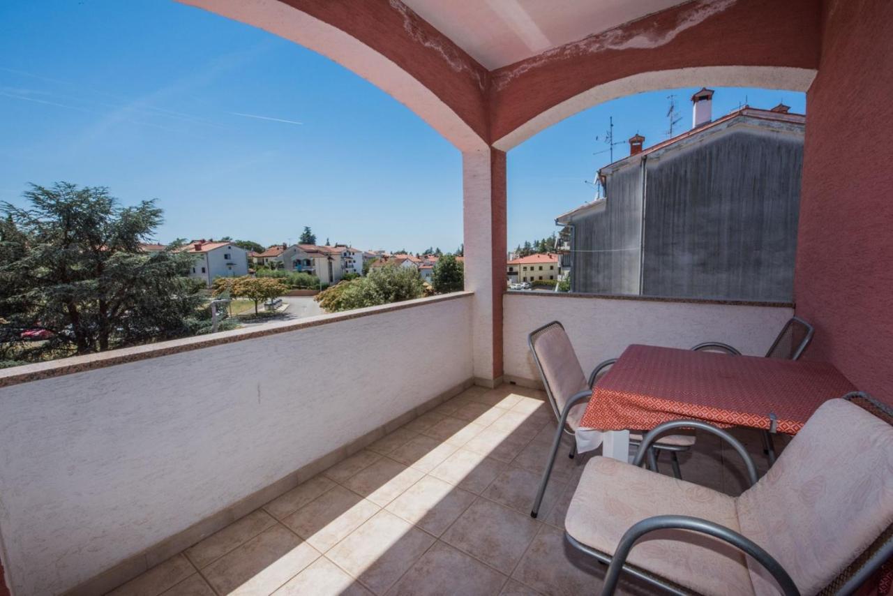 Two Bed Rooms Fortuna Near The Beach Porec Bagian luar foto